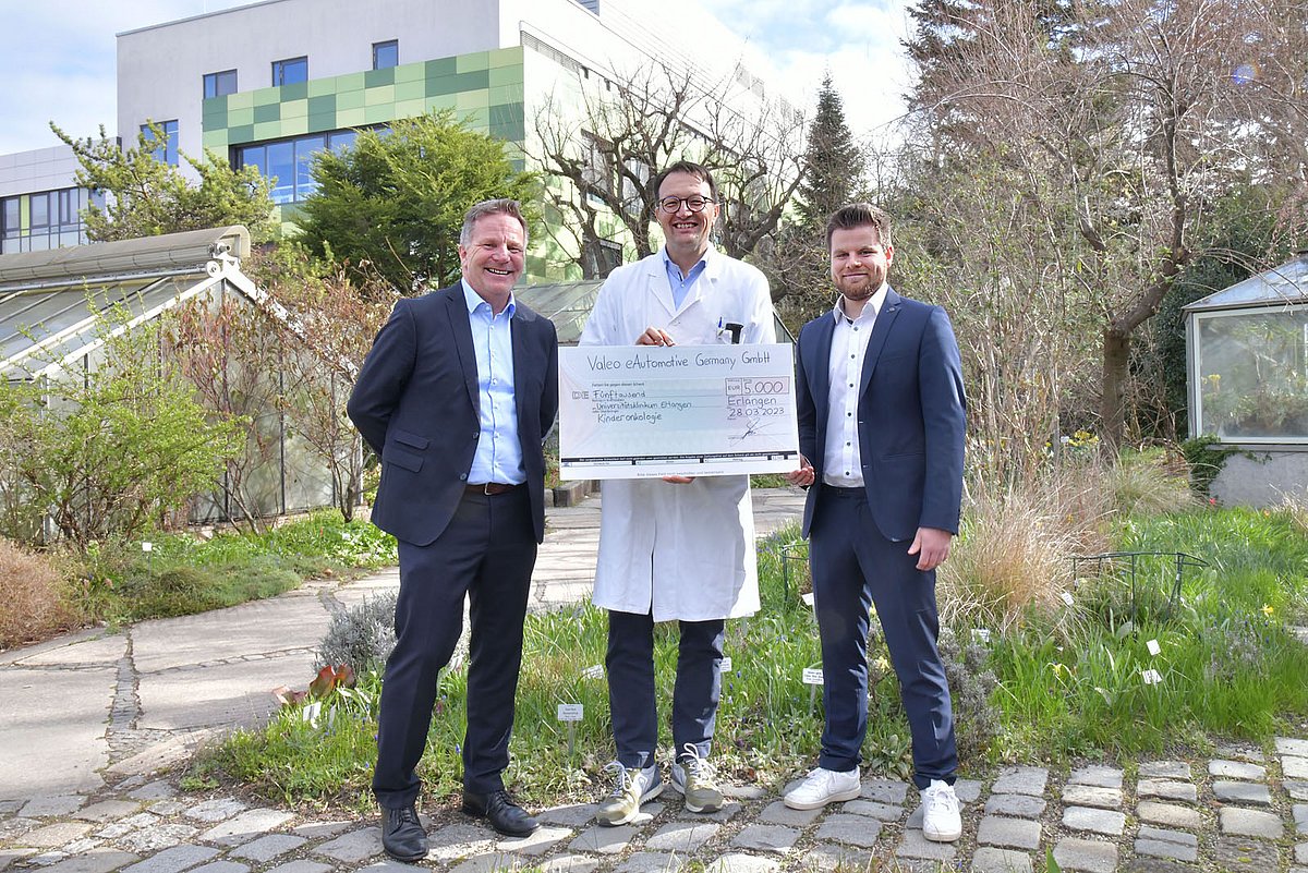 5.000 Euro zugunsten schwer kranker Kinder und Jugendlicher ...